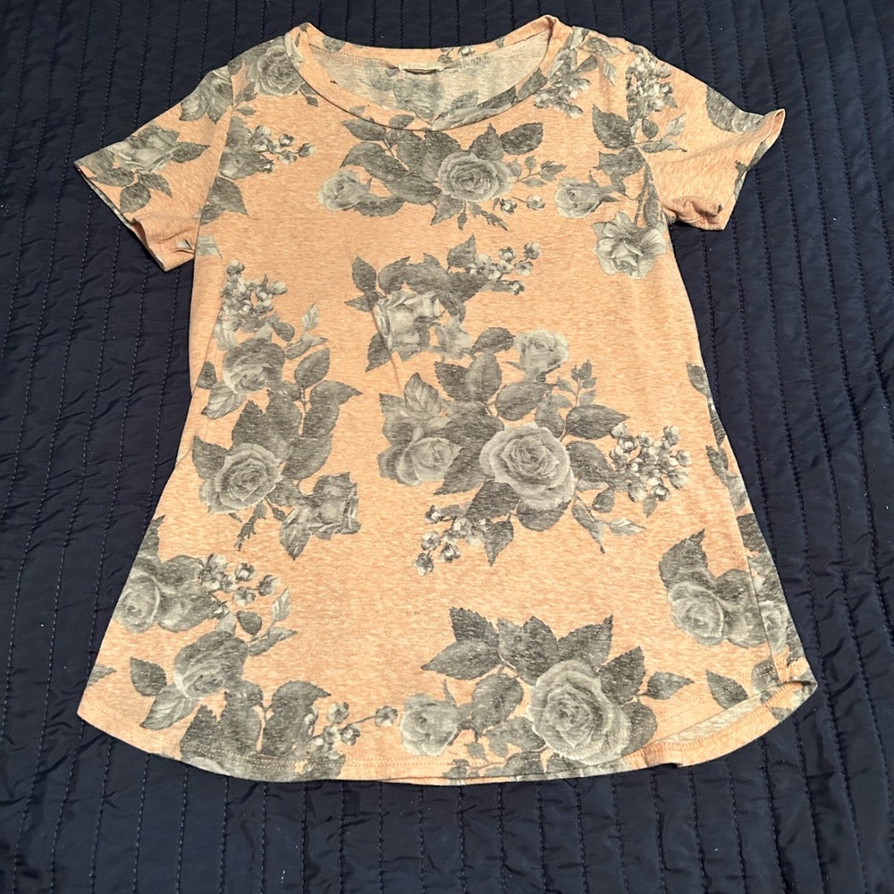 Floral peach blouse